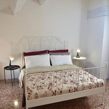 Olly Home Luxury Loft Noale Exteriör bild