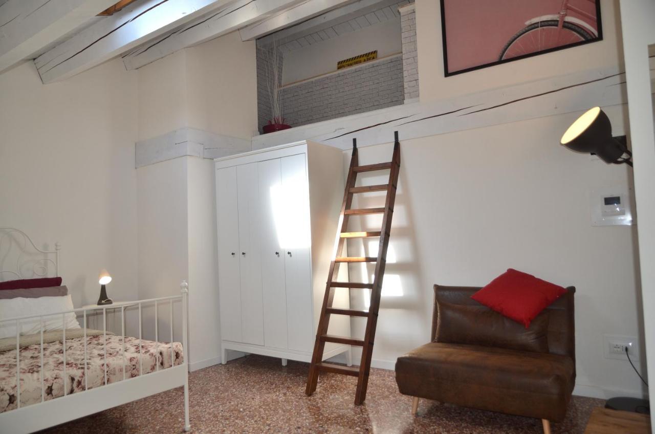 Olly Home Luxury Loft Noale Exteriör bild